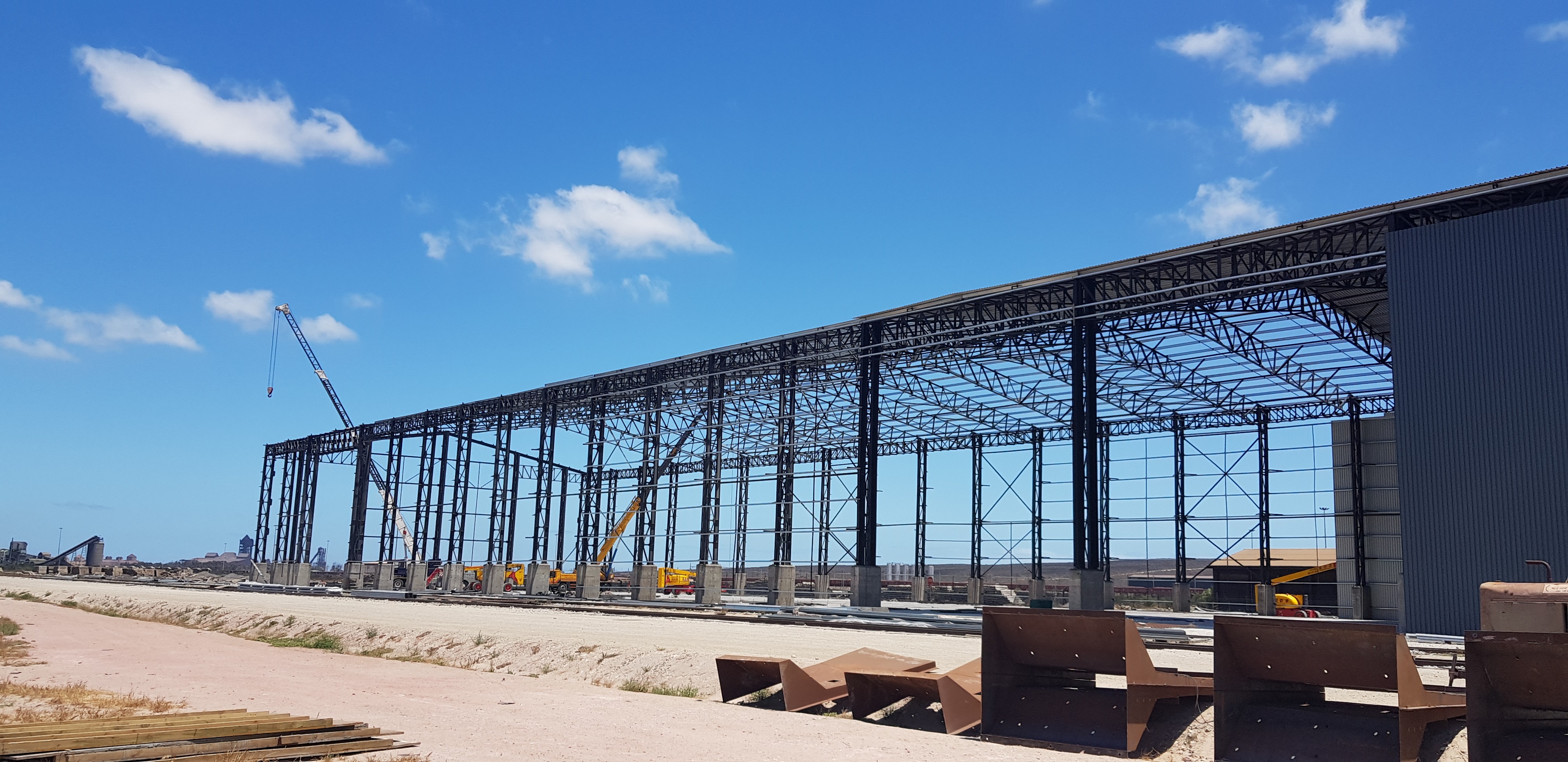 Solethu Manganese Ore Warehouse 2, Saldanha 2.jpg